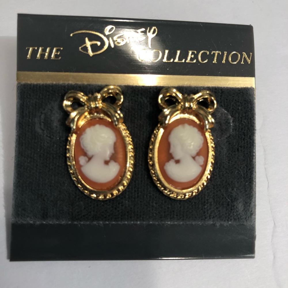 Disney cameo earrings
